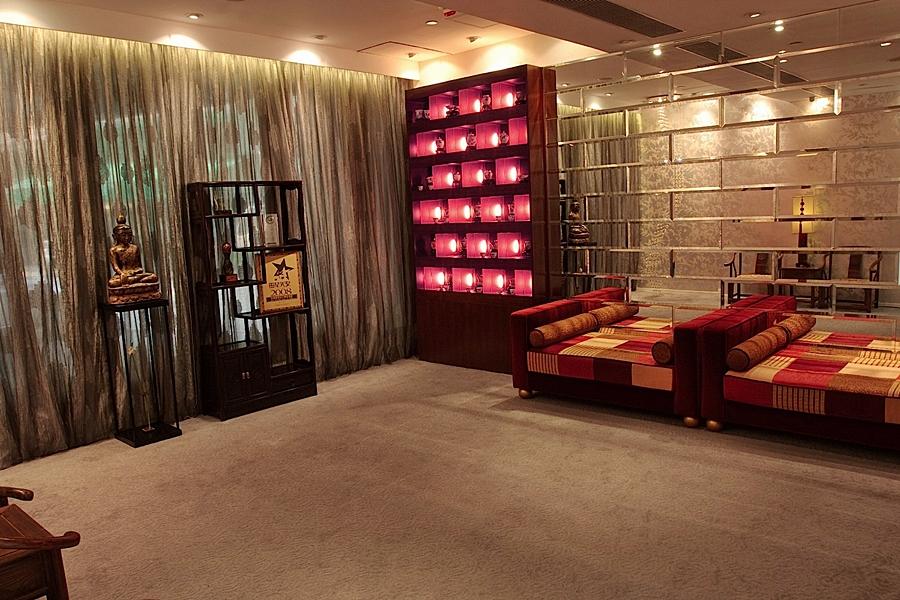 Отель Lan Kwai Fong - Kau U Fong 4*