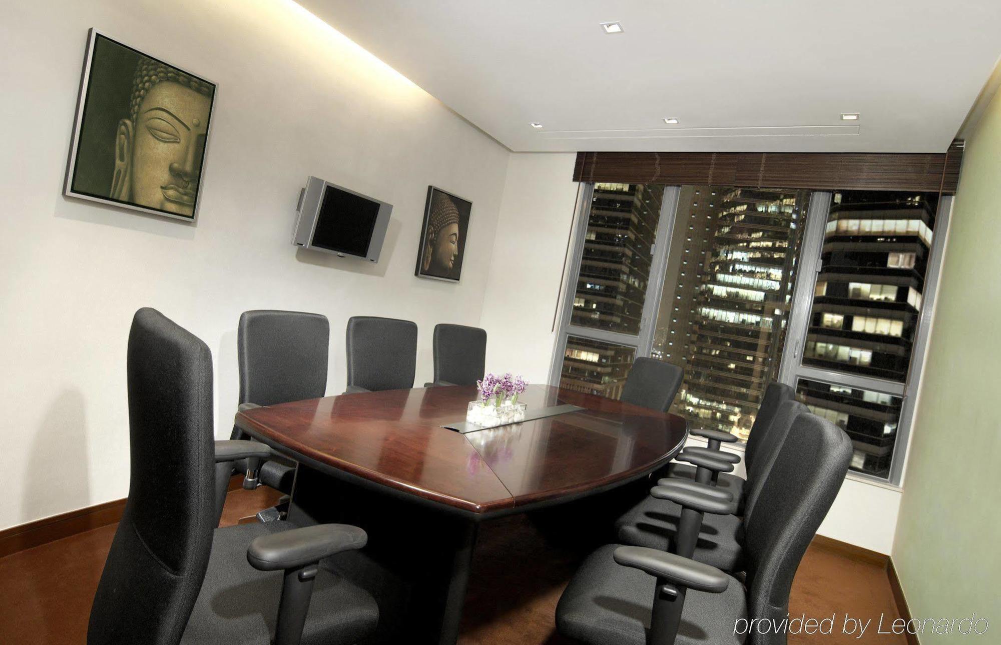 Lan Kwai Fong - Kau U Fong 4* Hong Kong